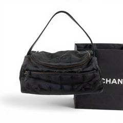 シャネル　ニュートラベルライン バニティバッグ　コスメポーチ　ナイロン　黒 シャネル CHANEL ニュートラベルライン バニティバッグ アクセサリー