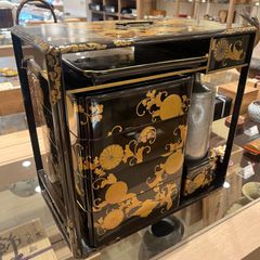 みのるさん専用】漆塗り金箔重箱 菓子器 収納棚セット - メルカリ