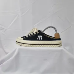 240 MLB プレイボール オリジン ミュール スニーカーのサムネイル