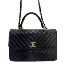CHANEL シャネル トレンディCC Vステッチ 2wayチェーンショルダー ブラック/GP ショルダーバッグ レザー レディース【中古】【200】のサムネイル