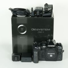 shu 様専用 OM SYSTEM OM-1 本体 シャッター数1718回 - メルカリ