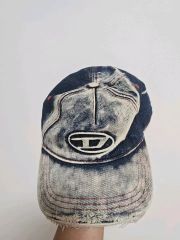 美品☆DIESEL 刺繍ロゴ ベースボールキャップ 1978年 - メルカリ