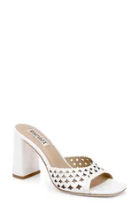 バッジェリーミシュカ レディース シューズ サンダル BADGLEY MISCHKA Omni LaserCut Heart Sandal White Patent ホワイトのサムネイル