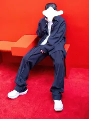 (46) ウーヨンミ 22SS ネイビー スリット パンツのサムネイル