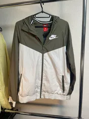 NIKE ナイキ ナイロンジャケット XL ビッグスウッシュ カーキ 切替のサムネイル