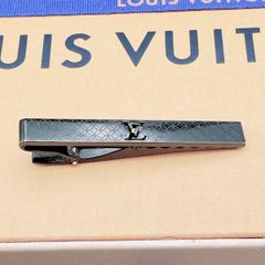 LOUIS VUITTON ピンブローチ M62887 モノグラム エクリプス - メルカリ
