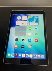 Apple iPad 第9世代 64GB Wi-Fi+Cellular シルバー SIMフリー 中古 ++925004のサムネイル