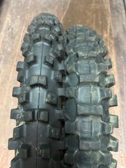 BS X20 新品未使用　21インチフロントタイヤYZ CRF KTM BS X20 新品未使用 21インチフロントタイヤYZ CRF KTM BS X20 新品未