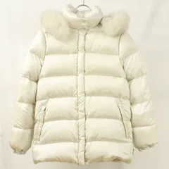 MONCLER モンクレール VALENTIN 49353 97 68917 ダウンジャケット【中古】 レディースのサムネイル