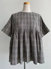 mao made 2WAYギャザーたっぷりブラウス 521307   99ブラック系のサムネイル