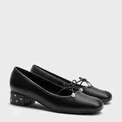 CHARLES & KEITH バレエパンプスのサムネイル