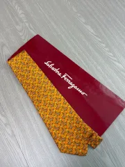 FERRAGAMO フェラガモ オレンジ ジラフ パータン シルク ネック タイ (正規品)のサムネイル