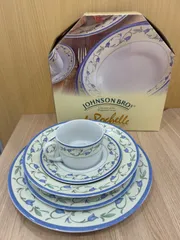 Johnson Bros ジョンソンブラザーズ　カップ、お皿セットのサムネイル