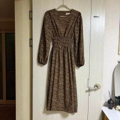 新品　Hug O War　エスニックワンピース　総柄　ハグオーワー　ティアード 新品 Hug O War エスニックワンピース 総柄 ハグオーワー ティアード
