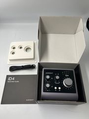 ☆安心動作保証期間付】【送料無料】Genelec 8010A（ホワイト）ペア
