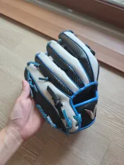 ストーム 内野 グローブのサムネイル