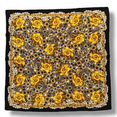 【CHANEL シャネル】ヴィンテージ宝石柄スカーフ　ブラック✨ CHANEL シャネル】ヴィンテージ宝石柄スカーフ ブラック✨ - メルカリ