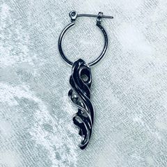 チ*Q様 【廃盤品】taujan タウジャン ピアス Pulse チ*Q様 【廃盤品】taujan タウジャン ピアス Pulse - メルカリ