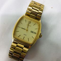 セイコー ゴールド 腕時計 クォーツ ジャンク品 ジャンク】SEIKO chronos スクエア ゴールド メンズ腕時計qz - メルカリ
