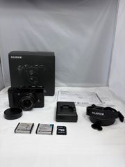 お値下げ。FUJIFILM X10 元箱付き美品！嬉しい付属品多数。 - メルカリ
