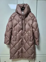 MAX MARA マックスマーラ キュー(Q・チャンミン) ダウンジャケット ロング丈のサムネイル