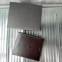 未使用品 パテックフィリップ カラトラバ 小銭入れ付き 二つ折り 財布