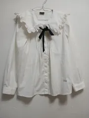 DAKS キッズ 女の子用 白リボンカラブラウス サイズ 140 (11y)のサムネイル