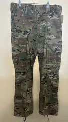 実物【NEWBALANCE】ニューバランス カーゴパンツ U.S.MILITARY 米軍 デッドストック マルチカムのサムネイル
