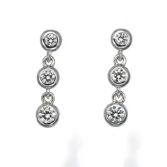 ミキモト ピアス ダイヤ ダイヤモンド 0.13ct/0.13ct 3P K18WG #198141のサムネイル