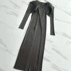 人気✨PLEATS PLEASE ISSEY MIYAKE プリーツプリーズイッセイミヤケ　プリーツカーディガン マキシ ロング　サイズ3  グレー 羽織り 長袖のサムネイル
