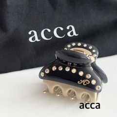 acca アッカ クリップ スワロフスキー ベージュ - メルカリ