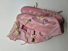 WE 野球グローブ 出品のサムネイル