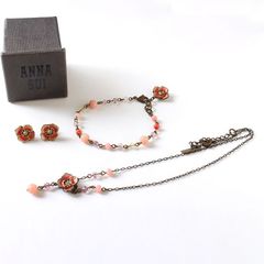 AWD26122 Mint Condition ANNA SUI Necklace, Bracelet, and Earrings 3-Piece Set Flower Accessories