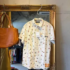 77 ドラッグストアーズ DRUG STORE'S 総柄 刺繍 ブラウス シャツ トップス　レディース　blouse　shirt　Tops　ladies　半袖　ブタ　 果物　フルーツ　fruit　アニマルのサムネイル