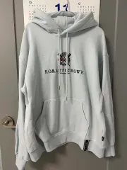 ROMANTIC CROWN ロマンティッククラウン フードTシャツ 新品のサムネイル