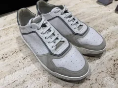 BRUNELLO CUCINELLI スニーカーのサムネイル