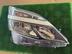 日産純正　セレナ　GFC27　右ヘッドライト　26010-5TF0A　ハロゲン　コイト100-23719　370163のサムネイル