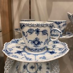 ロイヤルコペンハーゲン ブルーフルーテッド フルレース デミタスC/S
