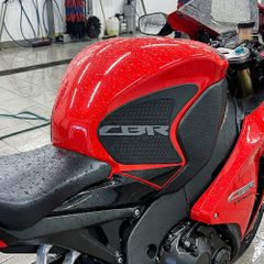 CBR1000RR純正 フロントブレーキパッド 3枚 - メルカリ