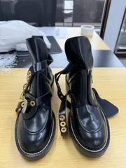 BALENCIAGA バレンシアガ バックルストラップ エンジニアブーツ レザー ブラック EU38½ 約JP24cm レディース 正規品のサムネイル
