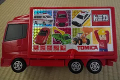 トミカ運ぶよ!トラック キラピカVer.のサムネイル