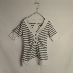 M1-04170【Women】PinkMix(ピンクミックス)碇ボタン付き 半袖 Tシャツ (XS以下相当) / 白×グレー ボーダー柄 表、ボタンの上左側シミ有 後、背中上側黄ばみ有 内側、背中上側黄ばみ有 首まわり黄ばみ有 全体的に毛羽立ち有 HT-夏のサムネイル