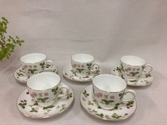 カップ&ソーサー ワイルドストロベリー 6脚セット - メルカリ