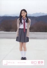 谷口愛季 生写真 夏の近道MV制服衣装 ♡ 谷口愛季 夏の近道 MV衣装 ヒキ ♡ - メルカリ