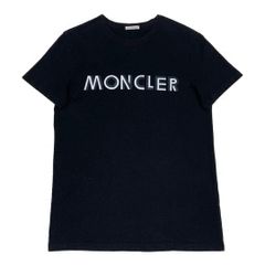 【新品同様】モンクレール　立体刺繍ロゴ　ワッペンTシャツ ブラック25SS 極美品】MONCLER 立体刺繍ロゴ ワッペンTシャツ 23SSブラック XL