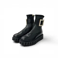 ロジェヴィヴィエ Roger Vivier ブーツ ショートブーツ 靴 シューズ レザー ブラック 黒 ストラスバックル ビジュー 厚底のサムネイル
