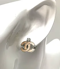 CHANEL シャネル ココマーク ピアス  両耳 シルバー メッキ 4.5ｇのサムネイル