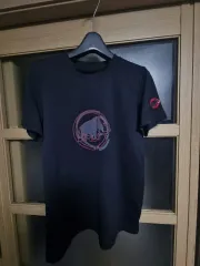 マムート マムート ロゴ Tシャツ ブラック XSのサムネイル