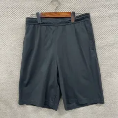 ユニクロ U ルメール ジャージ ハーフパンツ M D08895のサムネイル