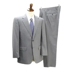 STUDIO GUY LAROCHE 2つボタン シングルスーツ 袖口4つボタン A5 M グレー ストライプ ツータック 春秋 合物 4AG4106 6NG007 【送料無料】【中古】【メンズビジネス】202607のサムネイル